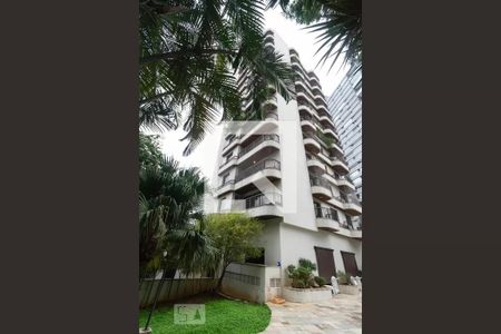 Apartamento à venda com 200m², 4 quartos e 3 vagas Apartamento à venda com 200m², 4 quartos e 3 vagasFachada