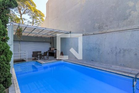 Casa para alugar com 690m², 4 quartos e 8 vagasPiscina