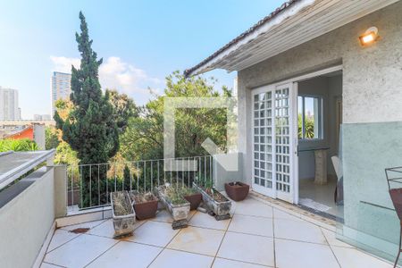 Casa para alugar com 690m², 4 quartos e 8 vagasVaranda da Sala 