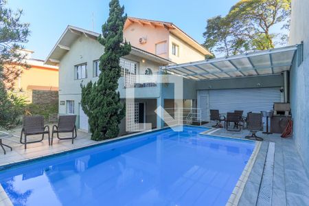 Casa para alugar com 690m², 4 quartos e 8 vagasPiscina