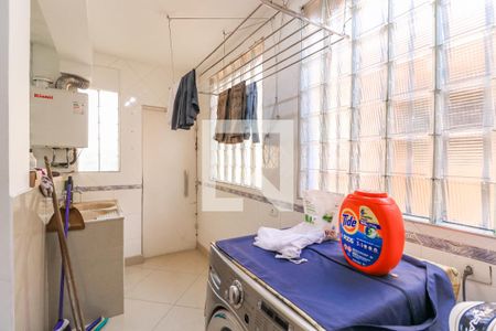 Casa para alugar com 690m², 4 quartos e 8 vagasÁrea de Serviço