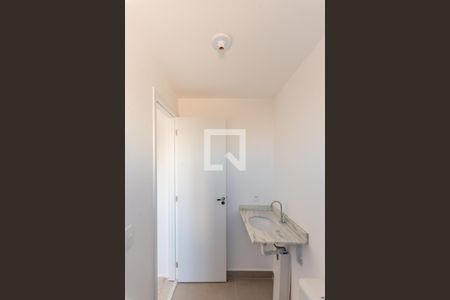 Apartamento à venda com 83m², 2 quartos e 3 vagas Apartamento à venda com 83m², 2 quartos e 3 vagasBanheiro da Suíte 2