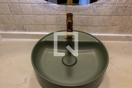 Casa de condomínio à venda com 293m², 3 quartos e 4 vagas Casa de condomínio à venda com 293m², 3 quartos e 4 vagasLAVABO