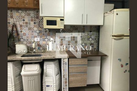 Casa à venda com 126m², 3 quartos e 2 vagas