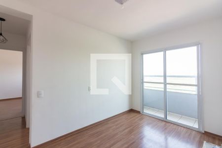 Sala de apartamento à venda com 2 quartos, 46m² em Piratininga, Osasco