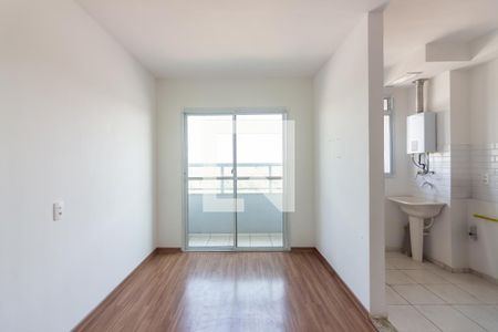 Sala de apartamento à venda com 2 quartos, 46m² em Piratininga, Osasco