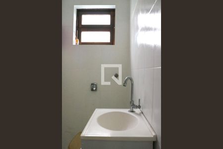 Casa à venda com 164m², 4 quartos e 4 vagasBanheiro