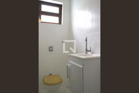 Casa à venda com 164m², 4 quartos e 4 vagasBanheiro