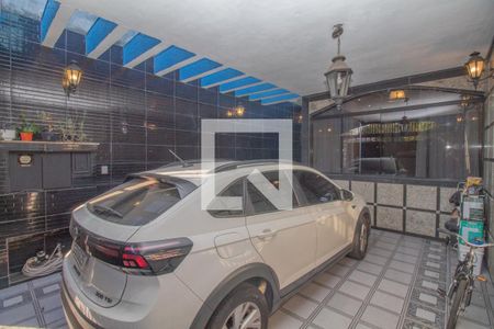 Casa à venda com 191m², 4 quartos e 2 vagas Casa à venda com 191m², 4 quartos e 2 vagasÁrea comum