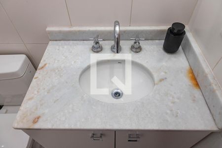 Apartamento à venda com 92m², 3 quartos e 2 vagasBanheiro da suíte 