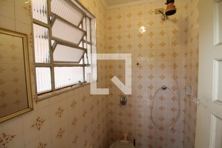 Casa à venda com 250m², 3 quartos e 2 vagasÁrea de Serviço - Banheiro