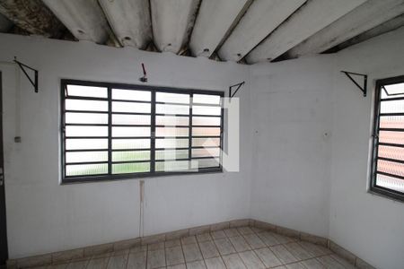 Casa à venda com 250m², 3 quartos e 2 vagasÁrea de Serviço - Quarto 2