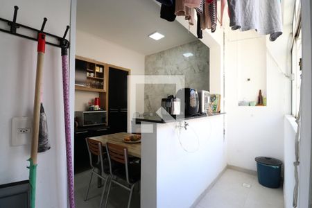 Apartamento à venda com 136m², 3 quartos e sem vagaÁrea de Serviço