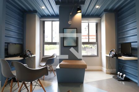 Apartamento à venda com 68m², 2 quartos e 1 vagaÁrea comum