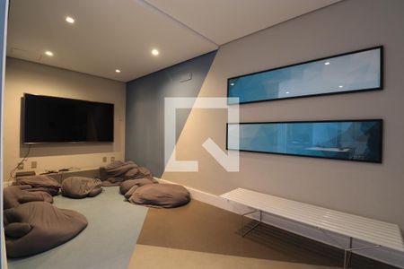 Apartamento à venda com 68m², 2 quartos e 1 vagaÁrea comum