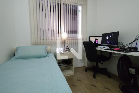 Apartamento à venda com 110m², 4 quartos e 2 vagas Apartamento à venda com 110m², 4 quartos e 2 vagasQuarto 3 - Armários