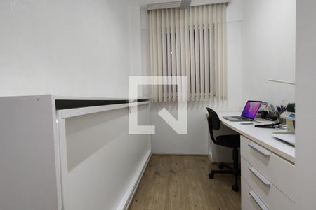 Apartamento à venda com 110m², 4 quartos e 2 vagas Apartamento à venda com 110m², 4 quartos e 2 vagasQuarto 4 - Armários