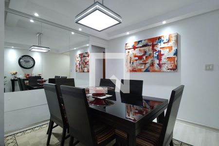 Apartamento à venda com 110m², 4 quartos e 2 vagas Apartamento à venda com 110m², 4 quartos e 2 vagasSala