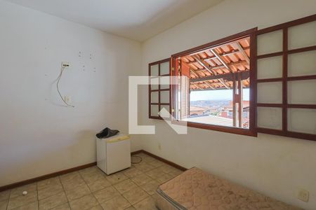 Casa à venda com 360m², 6 quartos e 6 vagas Casa à venda com 360m², 6 quartos e 6 vagas2° andar - Quarto 1