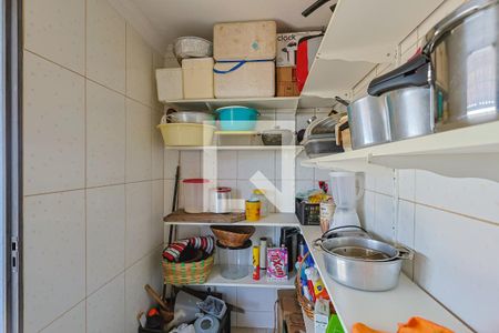 Casa à venda com 360m², 6 quartos e 6 vagas Casa à venda com 360m², 6 quartos e 6 vagasDespensa