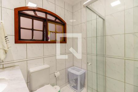 Casa à venda com 100m², 2 quartos e 1 vaga Casa à venda com 100m², 2 quartos e 1 vagaBanheiro da Suíte