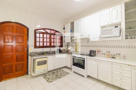 Casa à venda com 100m², 2 quartos e 1 vaga Casa à venda com 100m², 2 quartos e 1 vagaCozinha