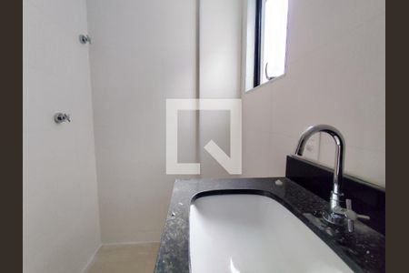 Apartamento à venda com 122m², 3 quartos e 3 vagas Apartamento à venda com 122m², 3 quartos e 3 vagasBanheiro