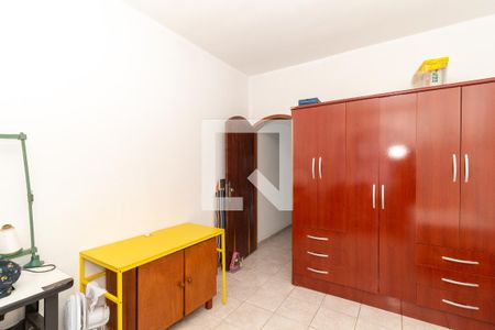 Casa à venda com 100m², 2 quartos e 2 vagasQuarto 2