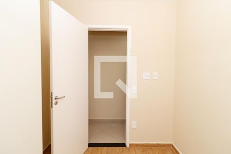 Quarto 1 de apartamento para alugar com 2 quartos, 54m² em Vila Gustavo, São Paulo