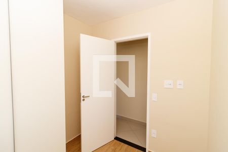 Quarto 1 de apartamento para alugar com 2 quartos, 54m² em Vila Gustavo, São Paulo