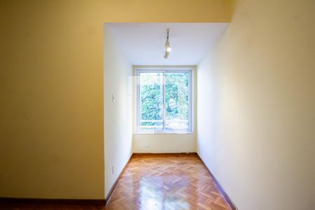 Quarto 1 de apartamento para alugar com 2 quartos, 97m² em Leblon, Rio de Janeiro