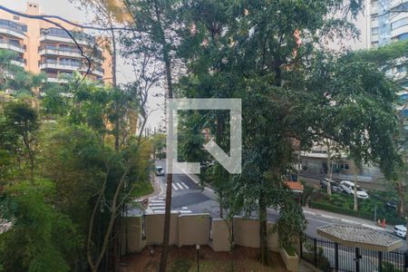 Apartamento à venda com 267m², 3 quartos e 2 vagas Apartamento à venda com 267m², 3 quartos e 2 vagasVista da Suíte