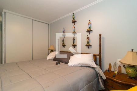 Apartamento à venda com 267m², 3 quartos e 2 vagas Apartamento à venda com 267m², 3 quartos e 2 vagasSuíte