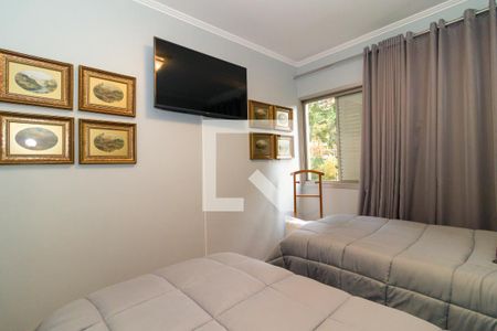 Apartamento à venda com 267m², 3 quartos e 2 vagas Apartamento à venda com 267m², 3 quartos e 2 vagasQuarto 3