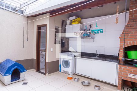 Casa à venda com 180m², 3 quartos e 5 vagas Casa à venda com 180m², 3 quartos e 5 vagasÁrea de Serviço