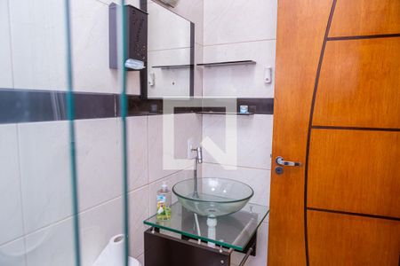 Casa à venda com 180m², 3 quartos e 5 vagas Casa à venda com 180m², 3 quartos e 5 vagasBanheiro do Quarto 1