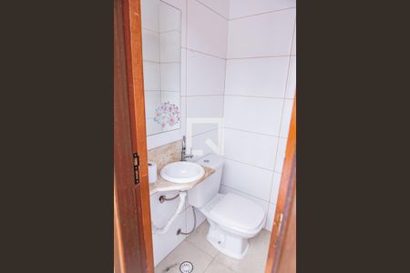 Casa à venda com 180m², 3 quartos e 5 vagas Casa à venda com 180m², 3 quartos e 5 vagaslavabo da Área de Serviço