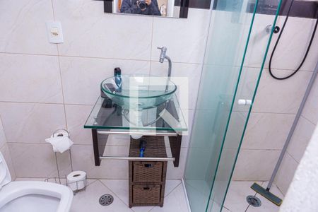 Casa à venda com 180m², 3 quartos e 5 vagas Casa à venda com 180m², 3 quartos e 5 vagasBanheiro do Quarto 2