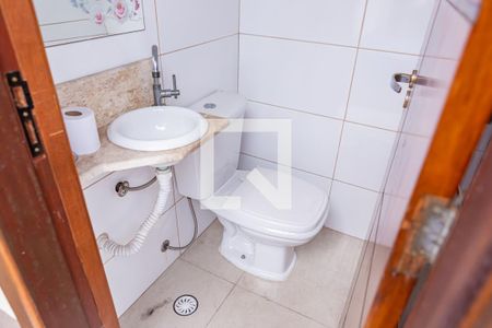 Casa à venda com 180m², 3 quartos e 5 vagas Casa à venda com 180m², 3 quartos e 5 vagaslavabo da Área de Serviço