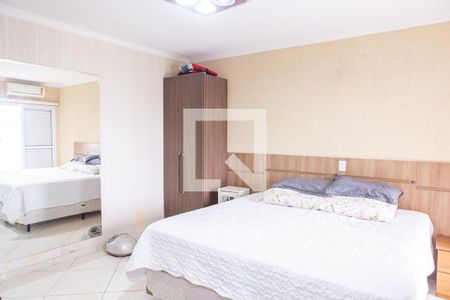 Casa à venda com 180m², 3 quartos e 5 vagas Casa à venda com 180m², 3 quartos e 5 vagasQuarto 3