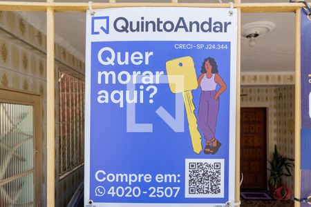 Casa à venda com 197m², 3 quartos e 1 vagaFachada