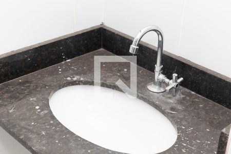Apartamento à venda com 56m², 2 quartos e 1 vaga Apartamento à venda com 56m², 2 quartos e 1 vagaBanheiro da Suíte