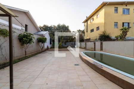 Casa à venda com 60m², 2 quartos e 1 vaga Casa à venda com 60m², 2 quartos e 1 vagaQuintal