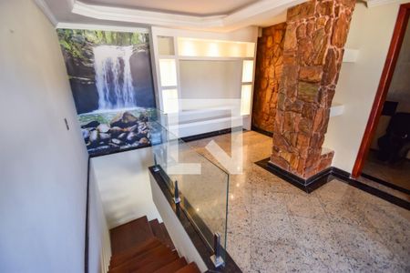 Apartamento à venda com 210m², 2 quartos e 1 vaga Apartamento à venda com 210m², 2 quartos e 1 vagaAntessala (2º Andar)