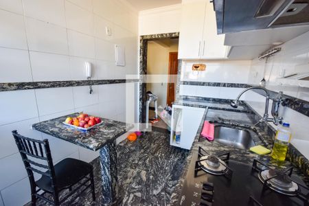 Apartamento à venda com 210m², 2 quartos e 1 vaga Apartamento à venda com 210m², 2 quartos e 1 vagaCozinha