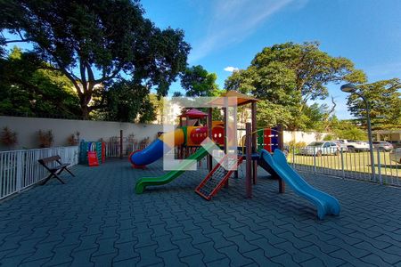 Apartamento para alugar com 146m², 3 quartos e 2 vagas Apartamento para alugar com 146m², 3 quartos e 2 vagasÁrea comum - Playground