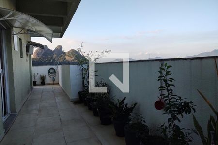 Apartamento para alugar com 146m², 3 quartos e 2 vagas Apartamento para alugar com 146m², 3 quartos e 2 vagasCobertura