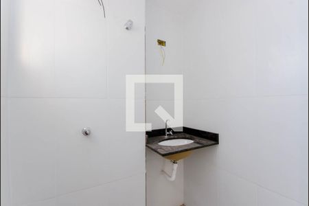 Apartamento à venda com 56m², 2 quartos e 1 vaga Apartamento à venda com 56m², 2 quartos e 1 vagaBanheiro da Suíte