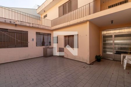 Casa à venda com 250m², 4 quartos e 3 vagas Casa à venda com 250m², 4 quartos e 3 vagasQuintal