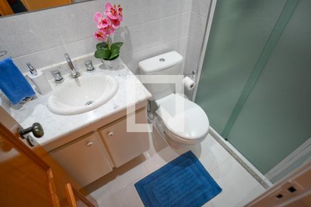 Apartamento à venda com 74m², 3 quartos e 1 vagaBanheiro social